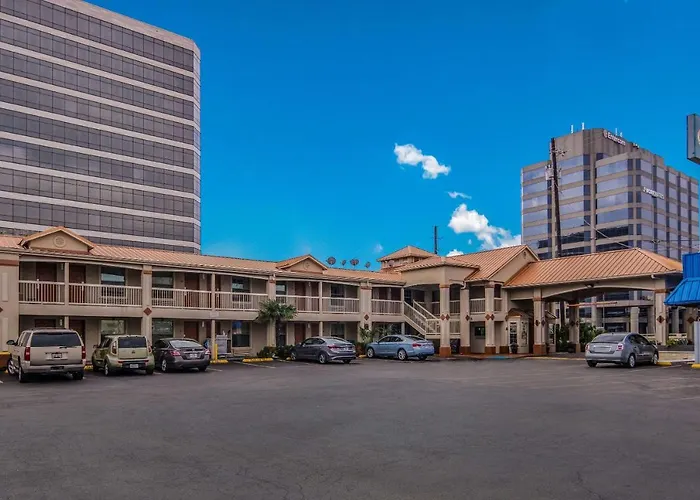 Quality Inn & Suites Dallas-Cityplace