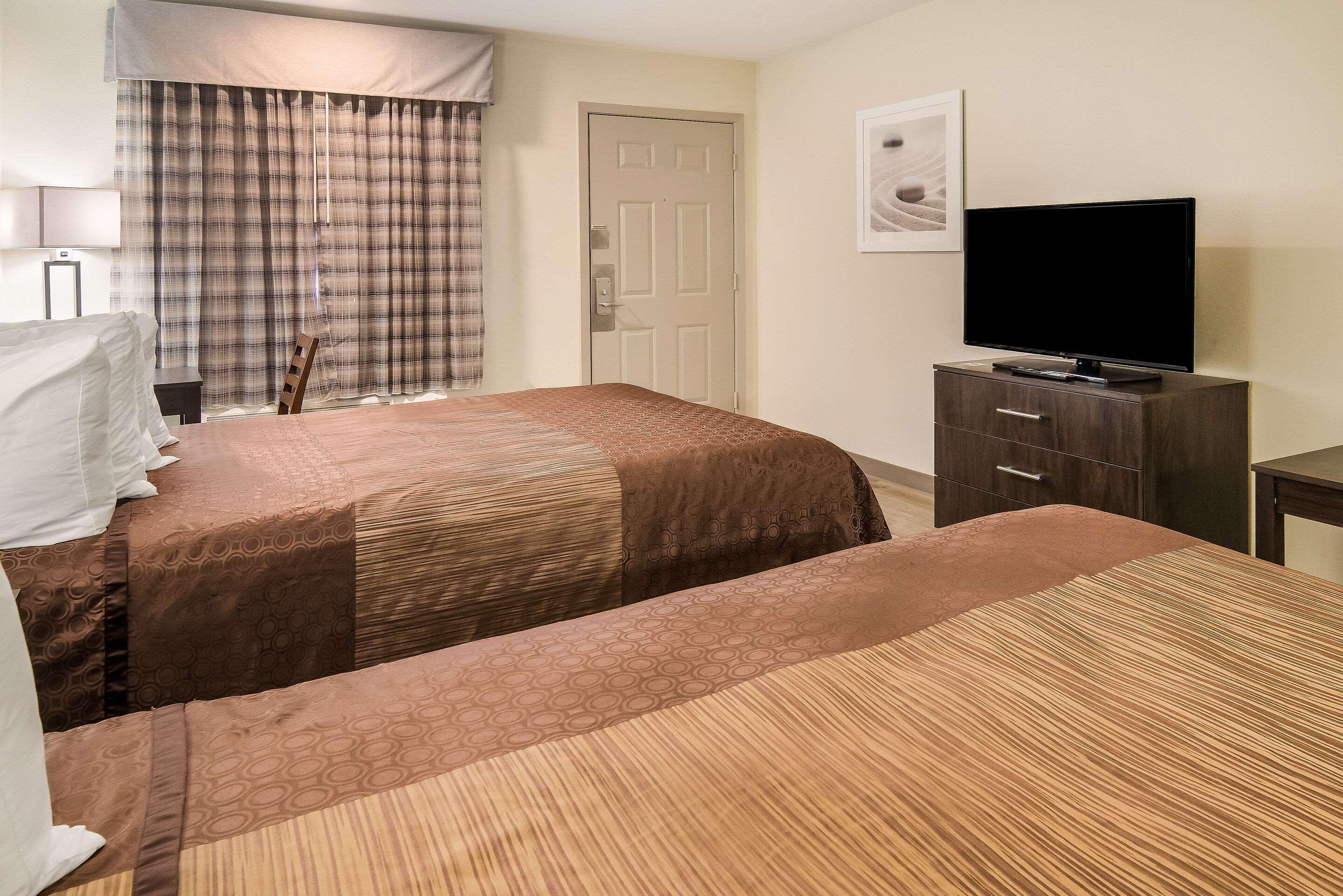 Quality & Dallas-cityplace 3*